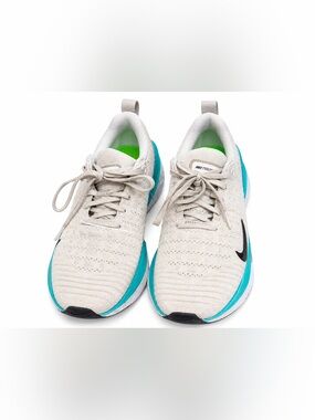 Nike React Infinity Run Sneakers White and Aqua Running Athletic Shoes. Size: 7